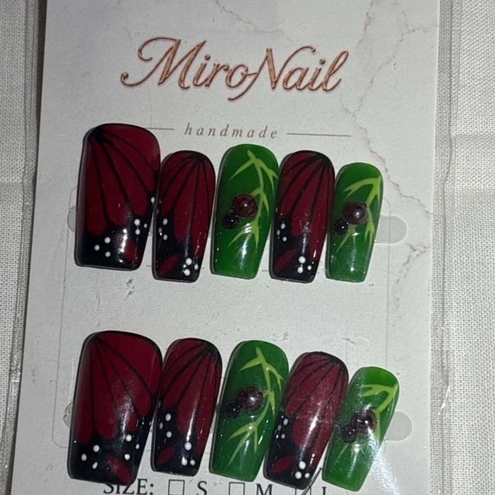 MiroNail press-on nail set in size large